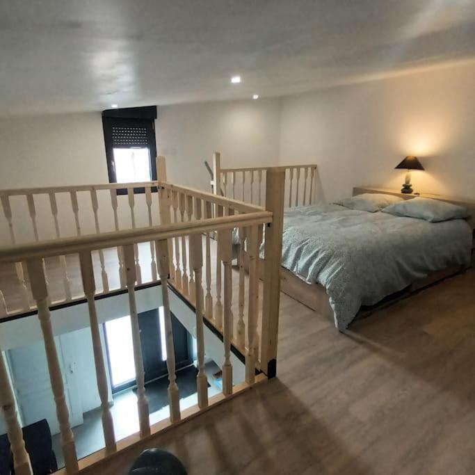 Loft Entier, Calme, Fibre Et Wifi Apartment Saint-Quentin  Exterior photo